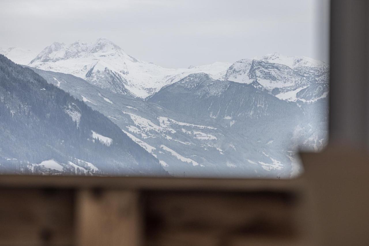 Maxstudio Premium Apartment Zillertal Mit Bergblick Schlitters Dış mekan fotoğraf