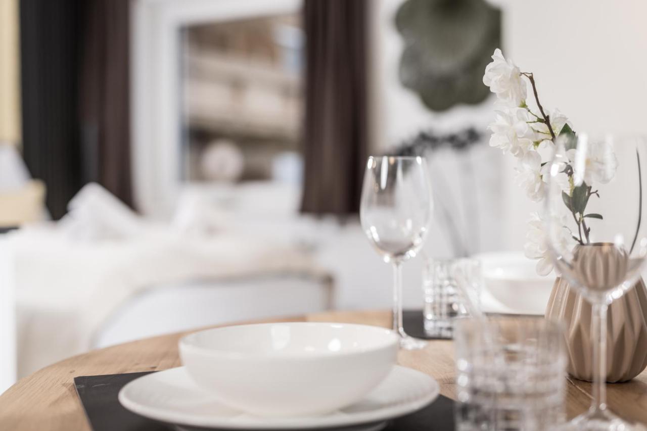 Maxstudio Premium Apartment Zillertal Mit Bergblick Schlitters Dış mekan fotoğraf