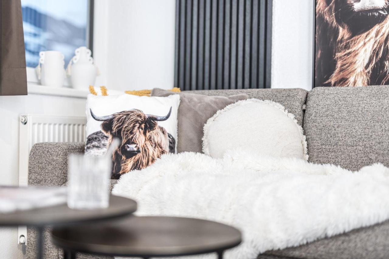 Maxstudio Premium Apartment Zillertal Mit Bergblick Schlitters Dış mekan fotoğraf